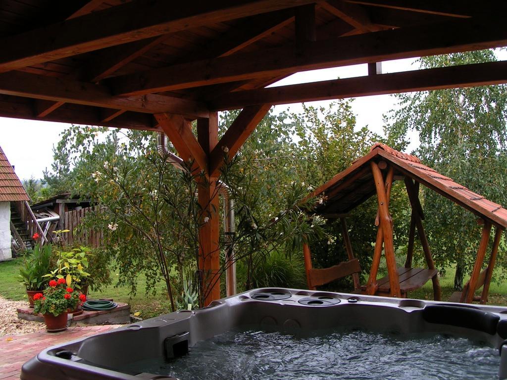 Gerendas Vendeghaz Otel Egerszalók Oda fotoğraf